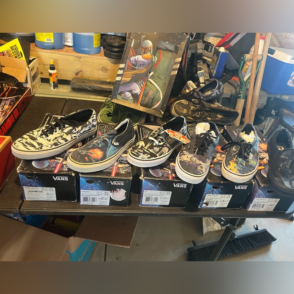 Star Wars & Marvel LIMITED EDITION COLLECTIBLE VANS SHOE BUNDLE !!!!